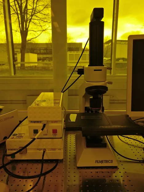 The microscopic reflectometer in the ZNN